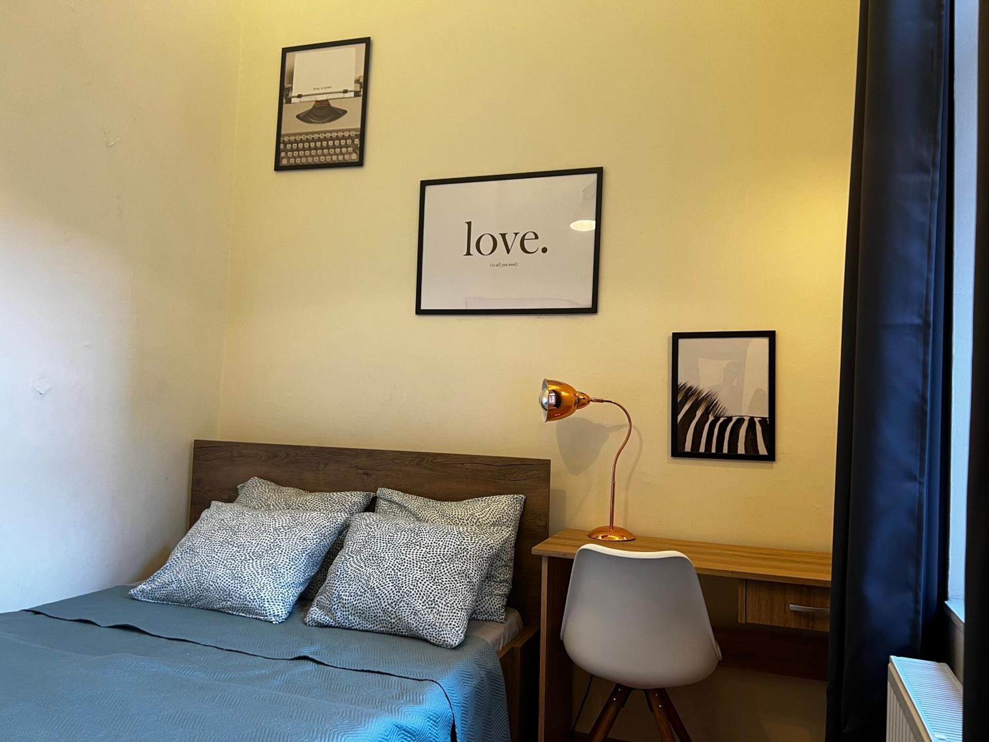P9 By Small Home Budapest Eksteriør bilde