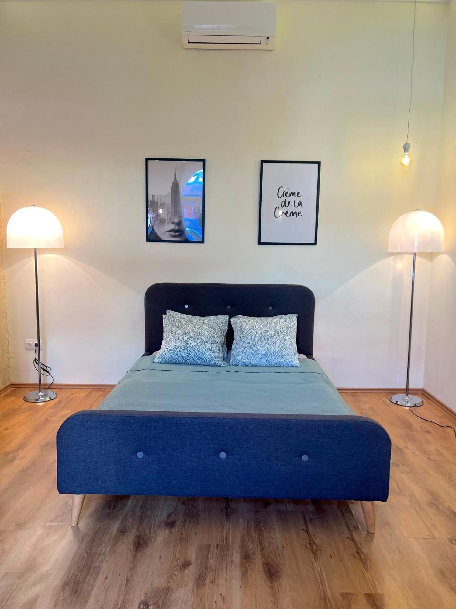P9 By Small Home Budapest Eksteriør bilde